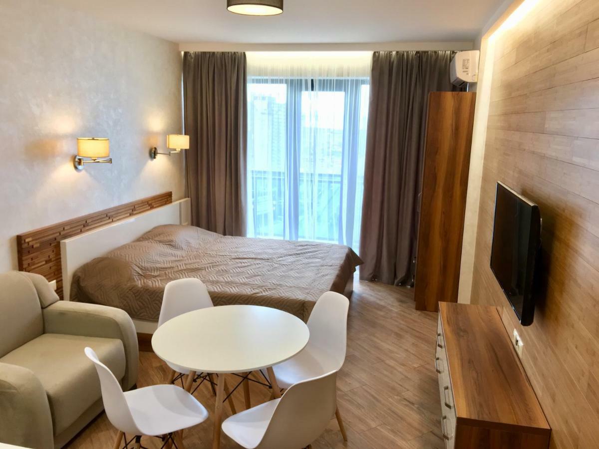 Coast Batumi Apart Hotel Eksteriør billede