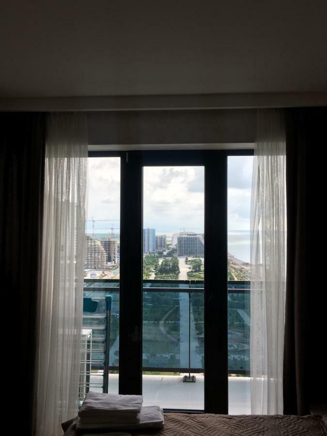 Coast Batumi Apart Hotel Eksteriør billede